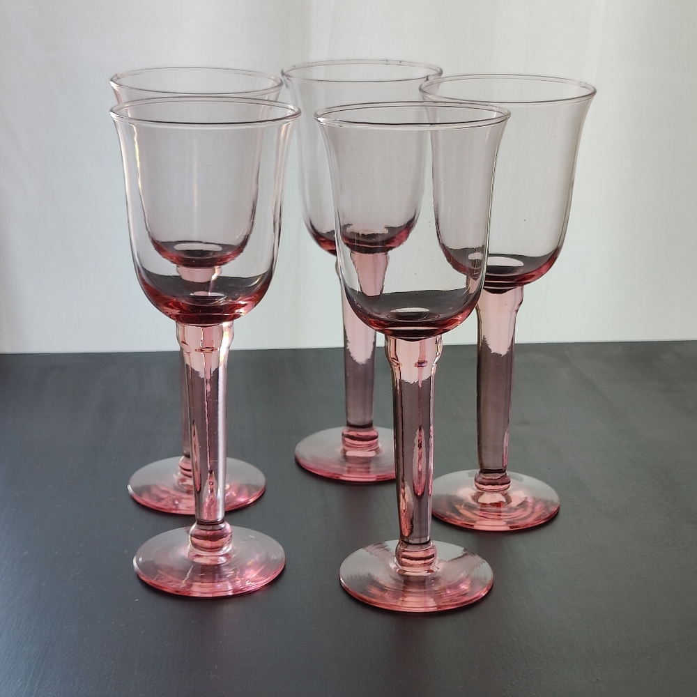 5  🩷 Pink hand blown glass 🍷 Wine or water Goblets | 8 oz Mexico / Spain style
